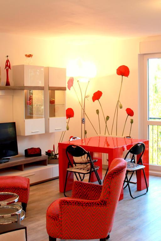 Fun And Quiet Apartment Paris Luaran gambar